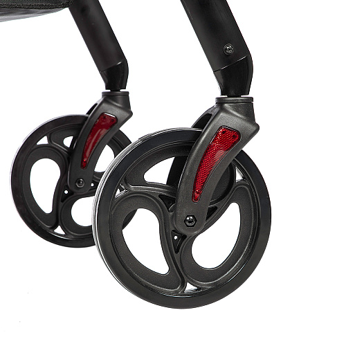 Самоориентирующиеся передние колеса