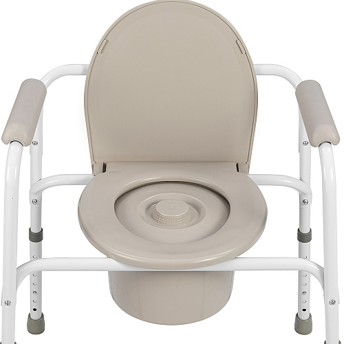 Стульчак с крышкой из прочного пластика