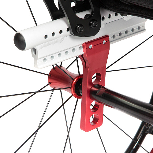 Задние колеса, регулируемые по горизонтали и вертикали